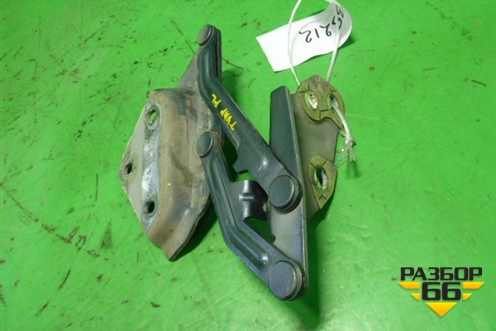 Петля капота левая (7L6823301) для Volkswagen Touareg c 2002-2010г