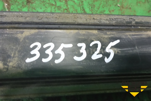 Накладка двери задней правой (5L0853754A) для Skoda Yeti с 2009г