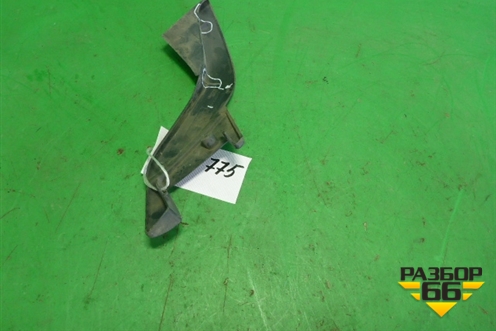 Накладка зеркала левого (на крепления) (20529668) для Volvo TRUCK FH с 2002-2008г (ФШ)