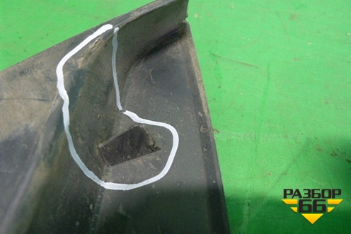 Накладка зеркала левого (на крепления) (20529668) для Volvo TRUCK FH с 2002-2008г (ФШ)