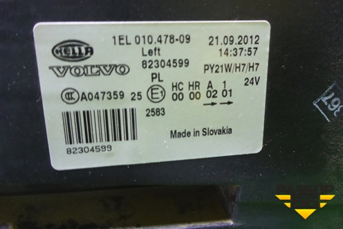 Фара левая/ (галоген линзованная светлый отражатель) (82304599) для Volvo TRUCK FH с 2008-2013г (ФШ)