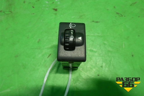 Переключатель корректора фар (32932074) для Suzuki Liana с 2001г
