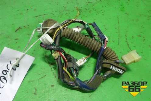 Проводка двери передней правой (3675759J30) для Suzuki Liana с 2001г
