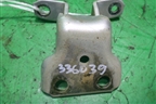 Петля двери задней правой нижняя (6943065D00) для Suzuki Liana с 2001г