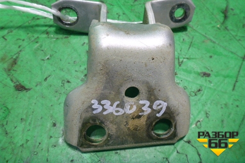 Петля двери задней правой нижняя (6943065D00) для Suzuki Liana с 2001г