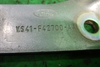 Петля крышки багажника правая (YS41F42700AA) для Ford Focus 1 с 1998-2004г