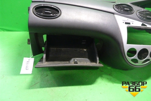 Торпедо с AIR BAG (правый руль) для Ford Focus 1 с 1998-2004г (Фокус)