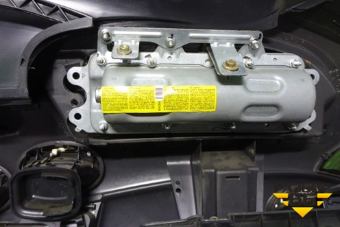 Торпедо с AIR BAG (правый руль) для Ford Focus 1 с 1998-2004г (Фокус)
