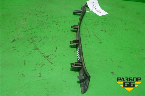 Накладка порога внутренняя заднего правого (седан) (98ABA13244AKW) для Ford Focus 1 с 1998-2004г