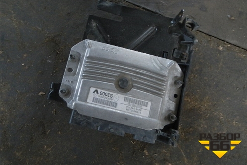 Блок управления двигателем (8200509516) для Renault Megane 2 с 2002-2009г