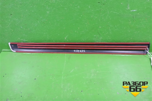Накладка двери передней правой (новая) (PZ415J085002) для Toyota Land Cruiser Prado(150) с 2009г