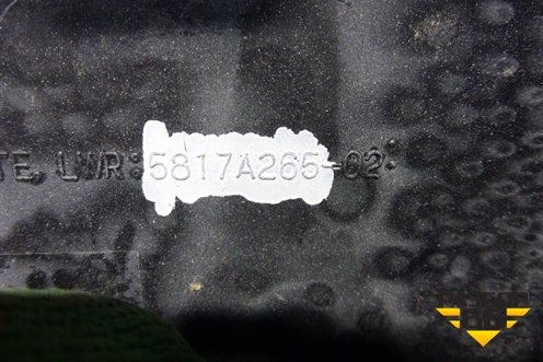 Накладка двери багажника (после 2015г) (5817A26502) для Mitsubishi Outlander с 2012-2024г
