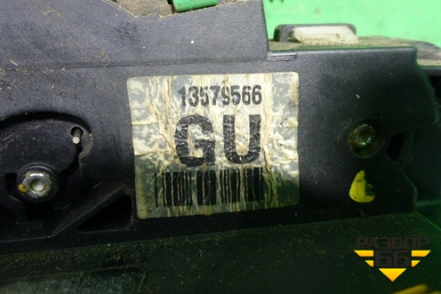 Замок двери задней правой (6 контактов) (13579566) для Chevrolet Cruze c 2009-2015г