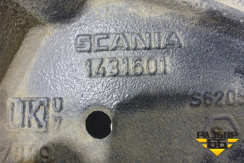 Кронштейн переднего бампера левый  нижний (1431601) для Scania 5 R Series с 2004-2016г