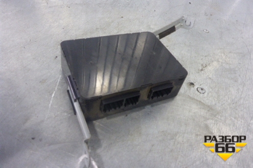 Блок управления центральным замком (954002D010) для Hyundai Elantra 3 (XD) с 2000-2010г (Элантра)