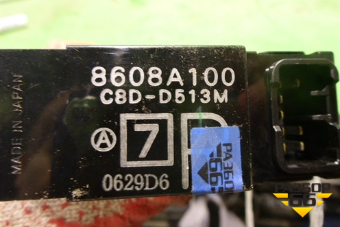 Кнопка стеклоподъёмника (задняя правая) (8608A100) для Mitsubishi Lancer-9  с 2003-2008г