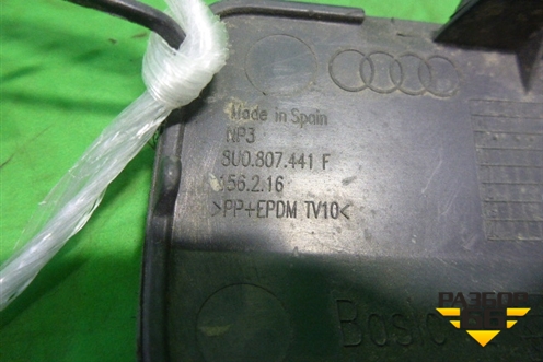 Заглушка в задний бампер (левая после 2014г) (8U0807441F) для Audi Q3 с 2011-2018г