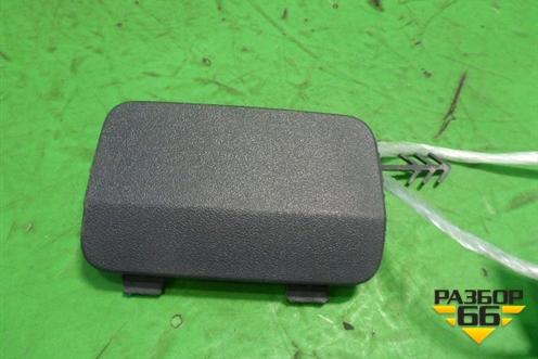 Заглушка в задний бампер (левая после 2014г) (8U0807441F) для Audi Q3 с 2011-2018г