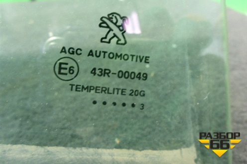 Стекло двери задней правой (2013г) (9676462080) для Peugeot 408 с 2012г