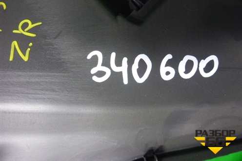 Обшивка двери задней правой под механику (седан) (BM51A2740601) для Ford Focus 3 с 2011г