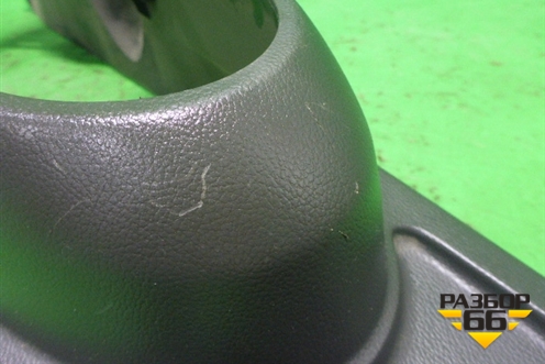 Консоль (95977507) для Chevrolet Spark с 2009-2016г