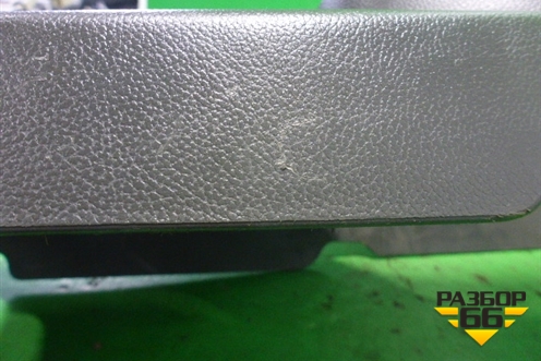 Консоль (95977507) для Chevrolet Spark с 2009-2016г