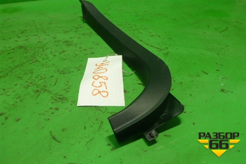 Накладка двери задней правой (на рамку седан) (BM51) (BM51A247B56AEW) для Ford Focus 3 с 2011г