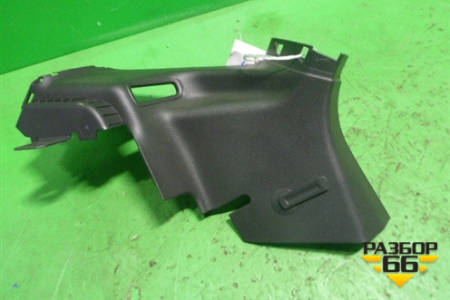 Обшивка стойки задняя нижняя левая (седан) (BM51F613C47ACW) для Ford Focus 3 с 2011г