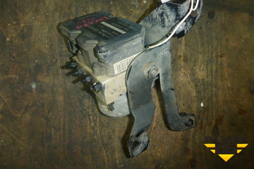 Блок ABS (589204L100) для Hyundai Solaris с 2010-2016г