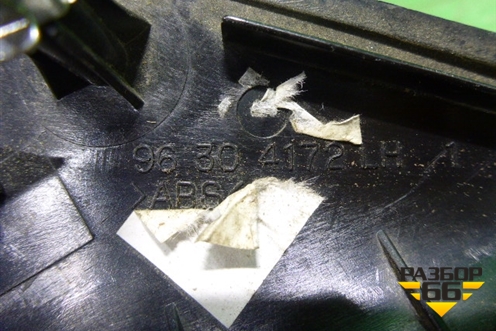 Накладка двери передней левой уголок (96304172) для Chevrolet Lanos с 2004г
