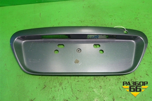Накладка крышки багажника (MR379016) для Mitsubishi Lancer-9  с 2003-2008г