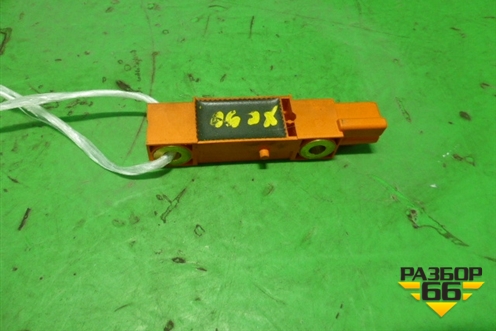 Датчик AIR BAG (передний левый) (8651754) для Volvo XC90 с 2002-2015г