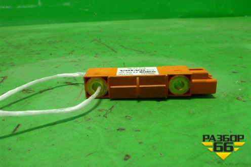 Датчик AIR BAG (передний правый) (8651754) для Volvo XC90 с 2002-2015г