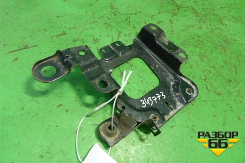 Кронштейн аккумулятора (AV61R6K034AB) для Ford Focus 2 с 2008-2011г