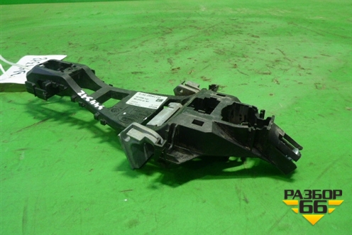 Кронштейн ручки наружной (правой) (LR078757) для Land Rover Range Rover Sport с 2013-2022г