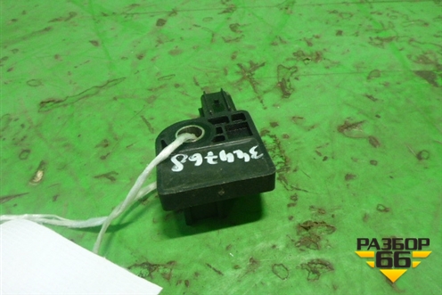 Датчик AIR BAG (центральный правый) (959202S000) для Hyundai ix 35 с 2010г