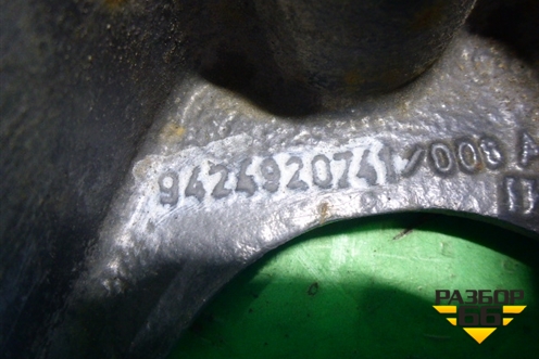 Кронштейн глушителя (основного к раме) (9424920741) для Mercedes Benz  TRUCK Axor 2 с 2004г