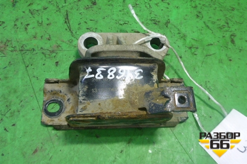 Опора КПП левая (МКПП) (13130745) для Opel Corsa D с 2006-2014г