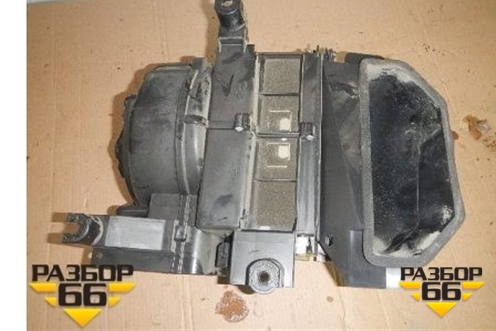 Корпус отопителя (под мотор) для Mitsubishi Lancer-9  с 2003-2008г