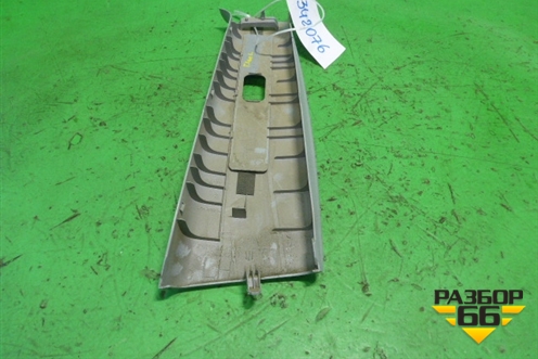 Обшивка стойки центральная верхняя левая (MR444203) для Mitsubishi Lancer-9  с 2003-2008г