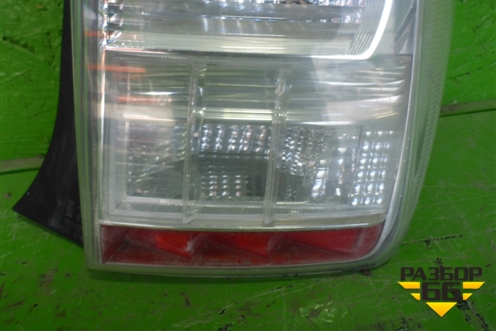 Фонарь задний правый (до 2012г) (8155047120) для Toyota Prius с 2009-2015г