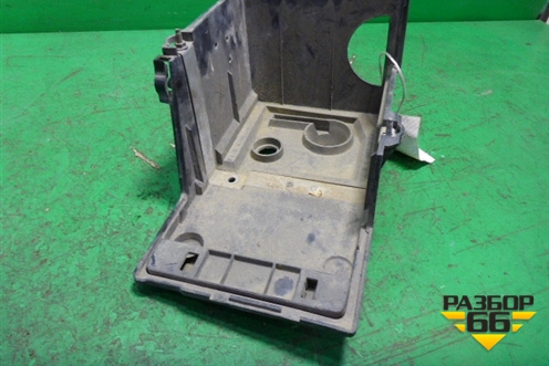 Площадка под аккумулятор (3M5110723BU) для Volvo S40 с 2004-2012г