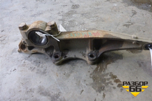 Кронштейн пневморессоры (задний правый) (A9413250035) для Mercedes Benz  TRUCK Axor 2 с 2004г