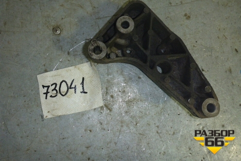 Кронштейн КПП (90575142) для Opel Astra G 1998-2005г