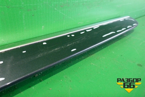 Накладка двери передней правой (A1646905262) для Mercedes Benz GL-Klass X164 с 2006-2012г