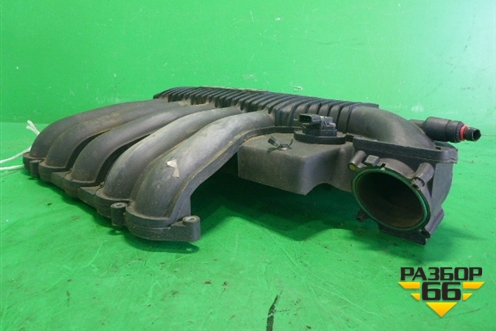 Коллектор впускной (2.4л B5244S верхняя часть) (30646518) для Volvo S40 с 2004-2012г