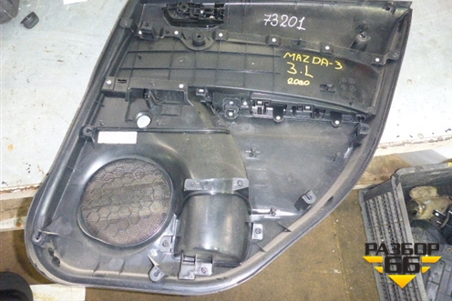 Обшивка двери задней левой под механику (седан) для Mazda Mazda 3 (BL) с 2009-2013г