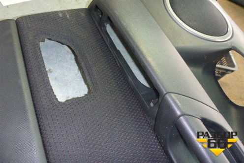 Обшивка двери задней левой под электрику для Mazda Mazda 3 (BK) с 2003-2009г 