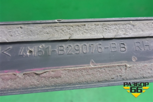 Накладка заднего крыла правого (3-х дверный хетчбэк) (4M51B29076BB) ( 1499678) для Ford Focus 2 с 2005-2008г