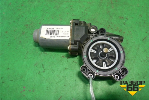 Моторчик стеклоподъёмника передний правый для Nissan Qashqai (J10E) с 2006-2013г